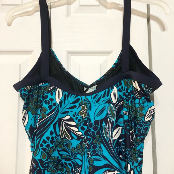 Silhouette Collections Ladies 1 Pc Swimsuit 18 D Womenโs Bathing suit Floral - Picture 7 of 10